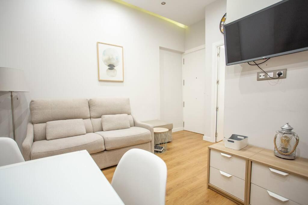 Ideal Flat In The Retiro Area - C5 Apartment